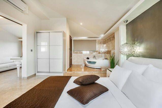 Hotel - Grekodom 49096|729046