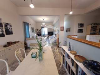 Τραπεζαρία σαλόνι