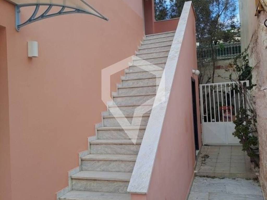 Εξωτερική σκάλα