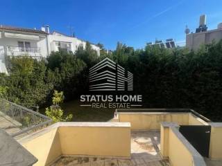 Θέα από μπαλκόνι