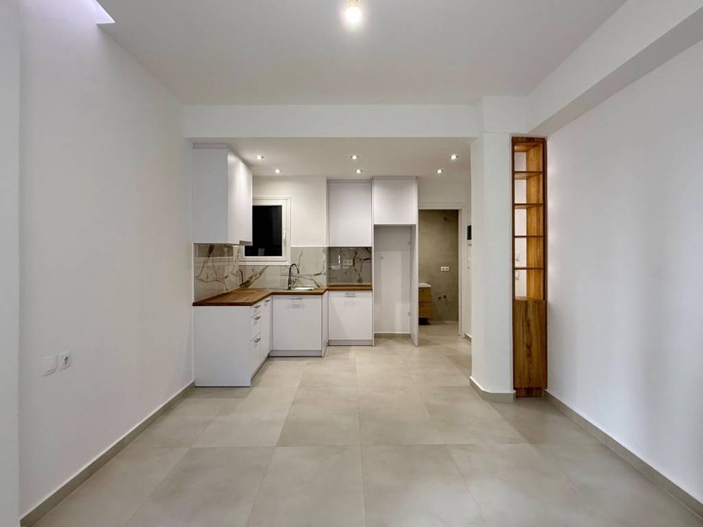 fokionos_negri_residential_studio_for_sale