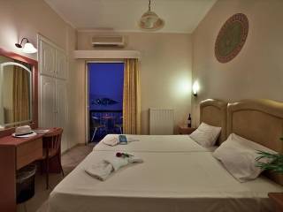 Hotel - Grekodom 39589|589042