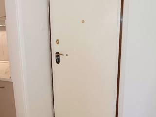 ΘΩΡΑΚΙΣΜΕΝΗ ΠΟΡΤΑ