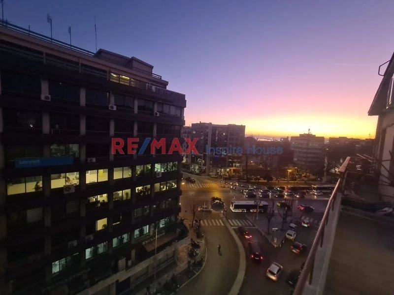 Θέα από μπαλκόνι