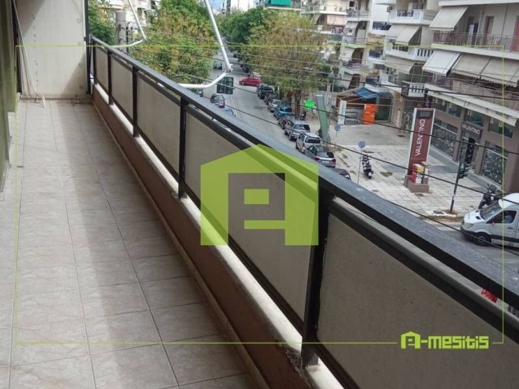 Θέα από μπαλκόνι