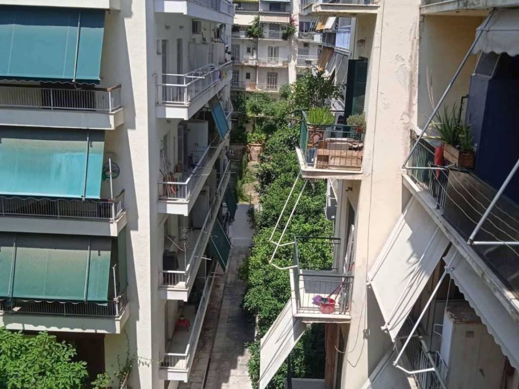 Εσωτερικοι χώροι