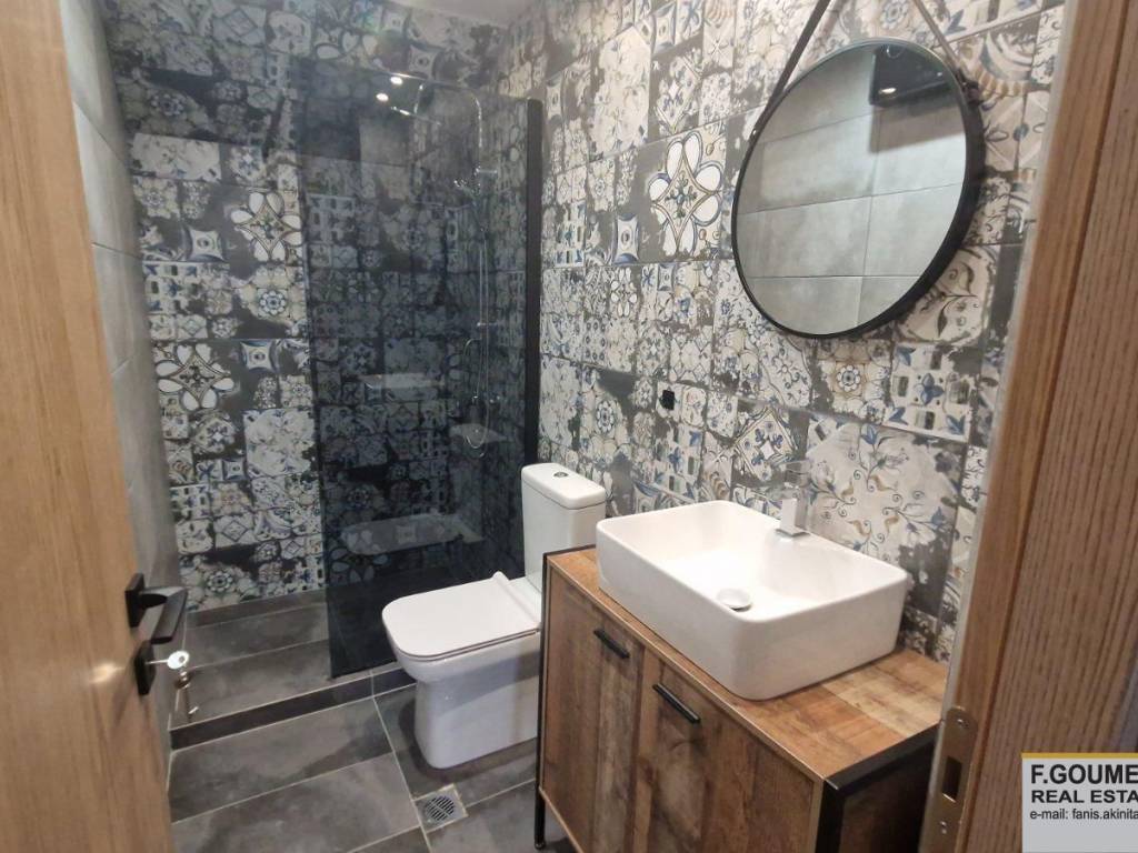 ΜΠΑΝΙΟ ΙΣΟΓΕΙΟ