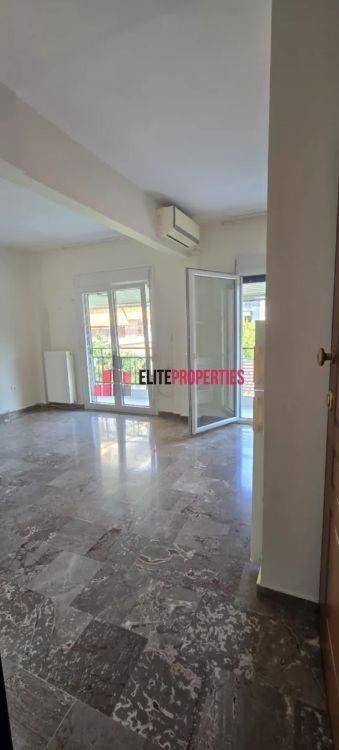 ΣΑΛΟΚΟΥΖΙΝΑ ΕΝΙΑΙΟΣ ΧΩΡΟΣ