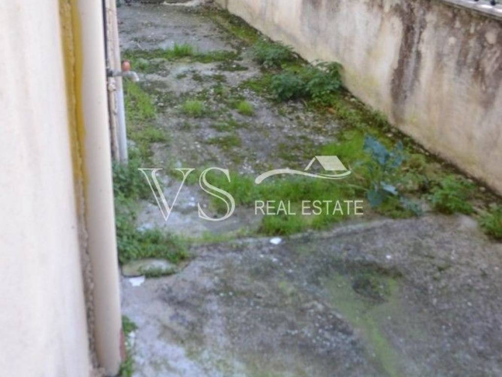 Εξωτερικούς χώρους