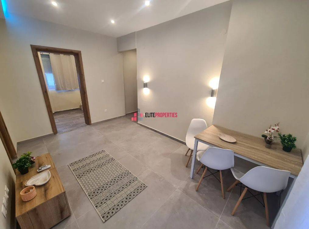 ΣΑΛΟΚΟΥΖΙΝΑ