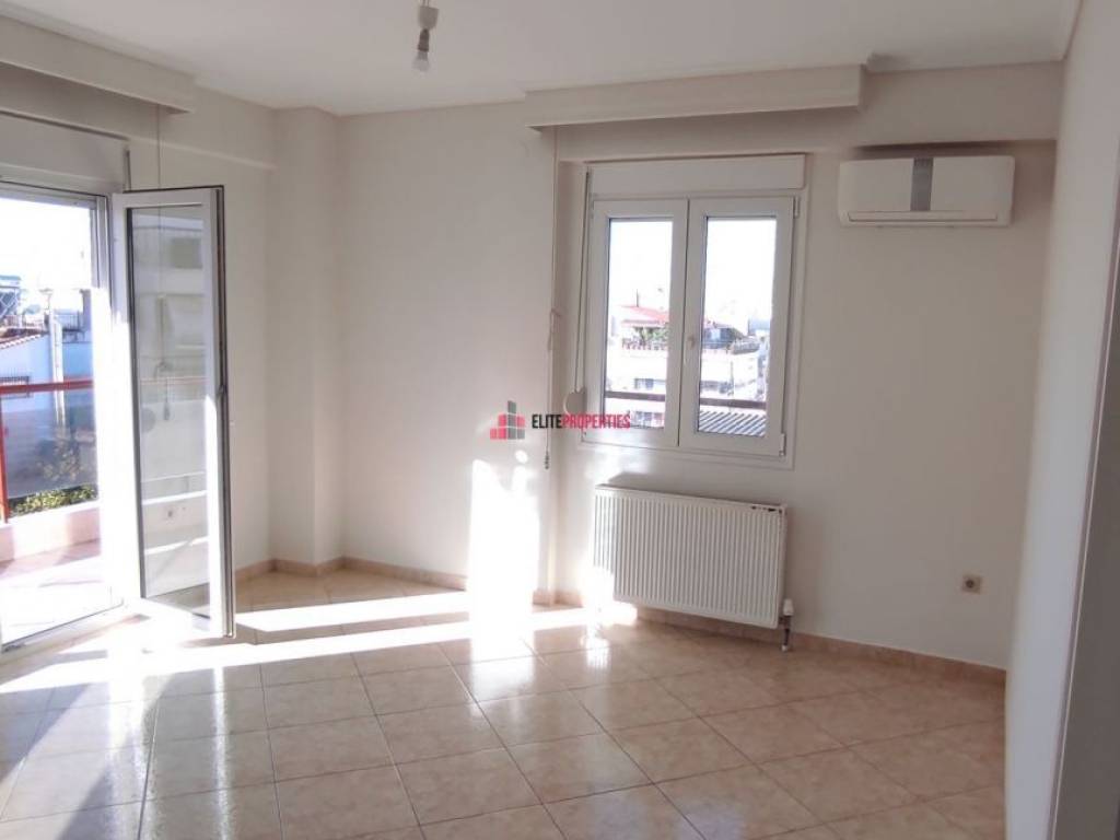 ΣΑΛΟΚΟΥΖΙΝΑ