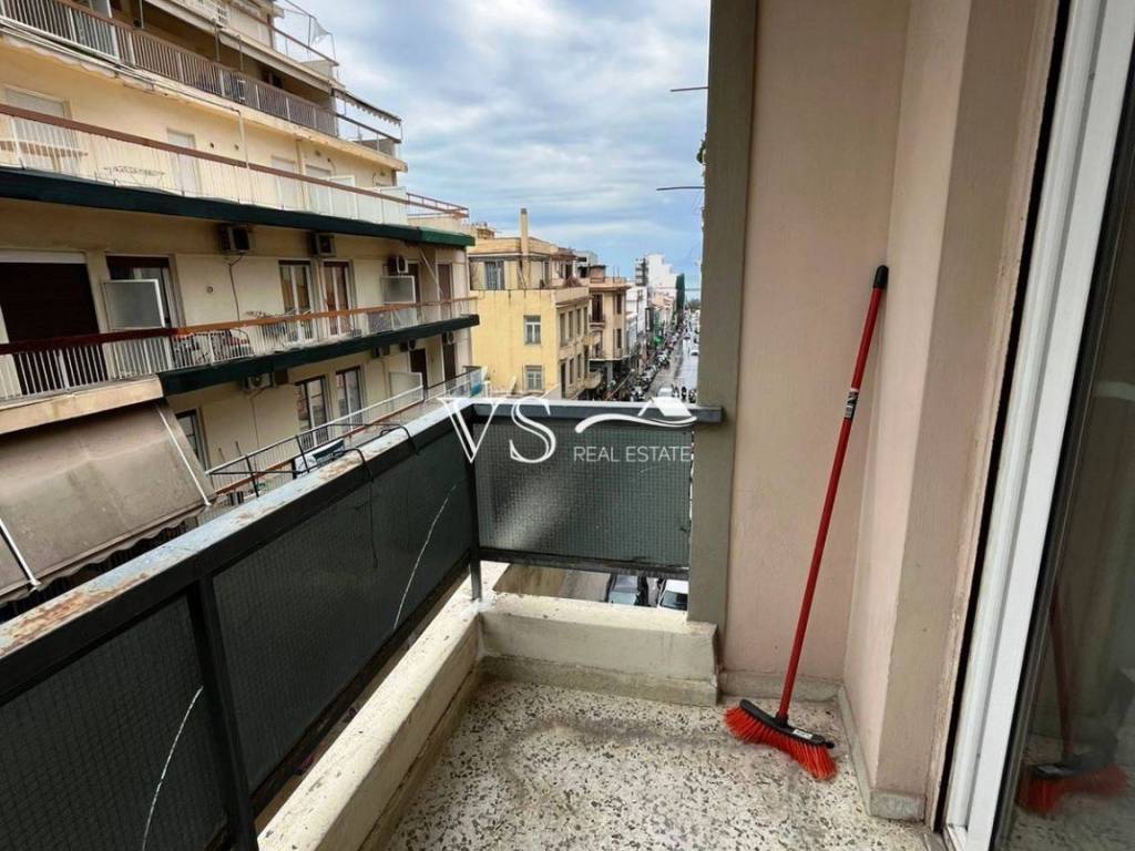 Θέα απο μπαλκόνι