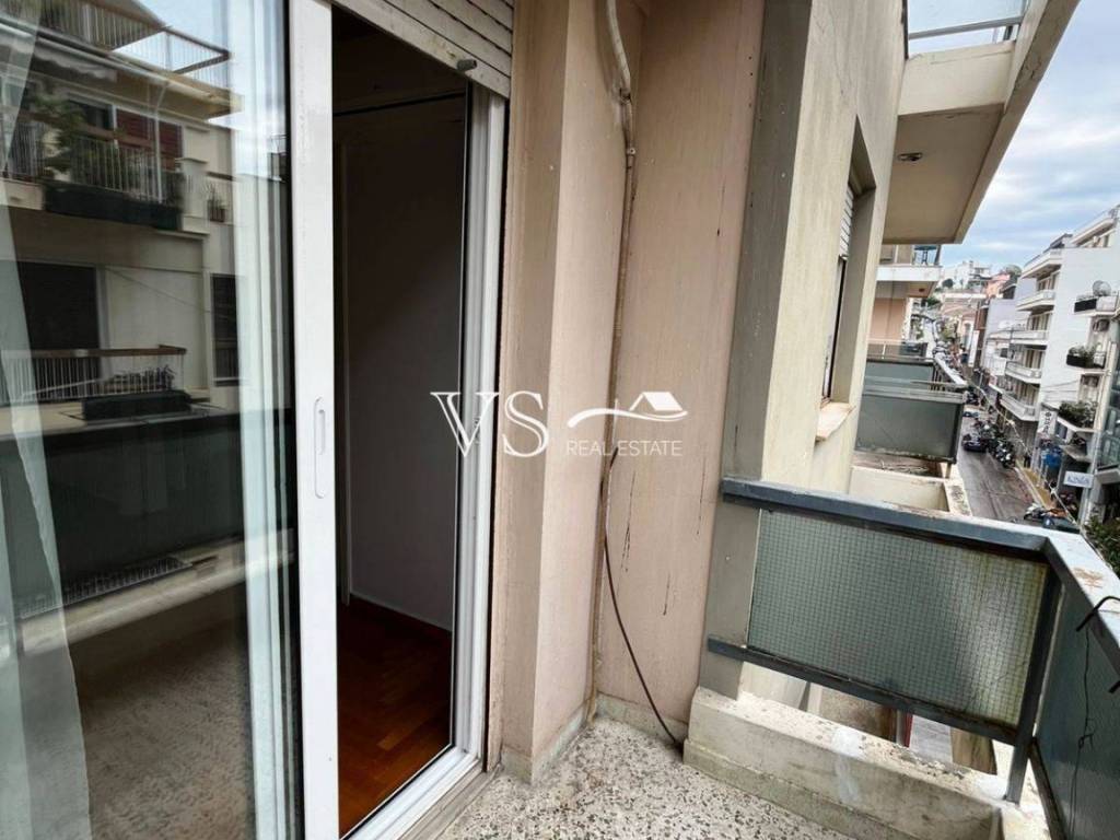 Θέα απο μπαλκόνι