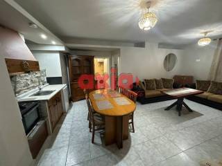 Ενοικιάζεται πληρως επιπλωμένο και  ανακαινισμένο