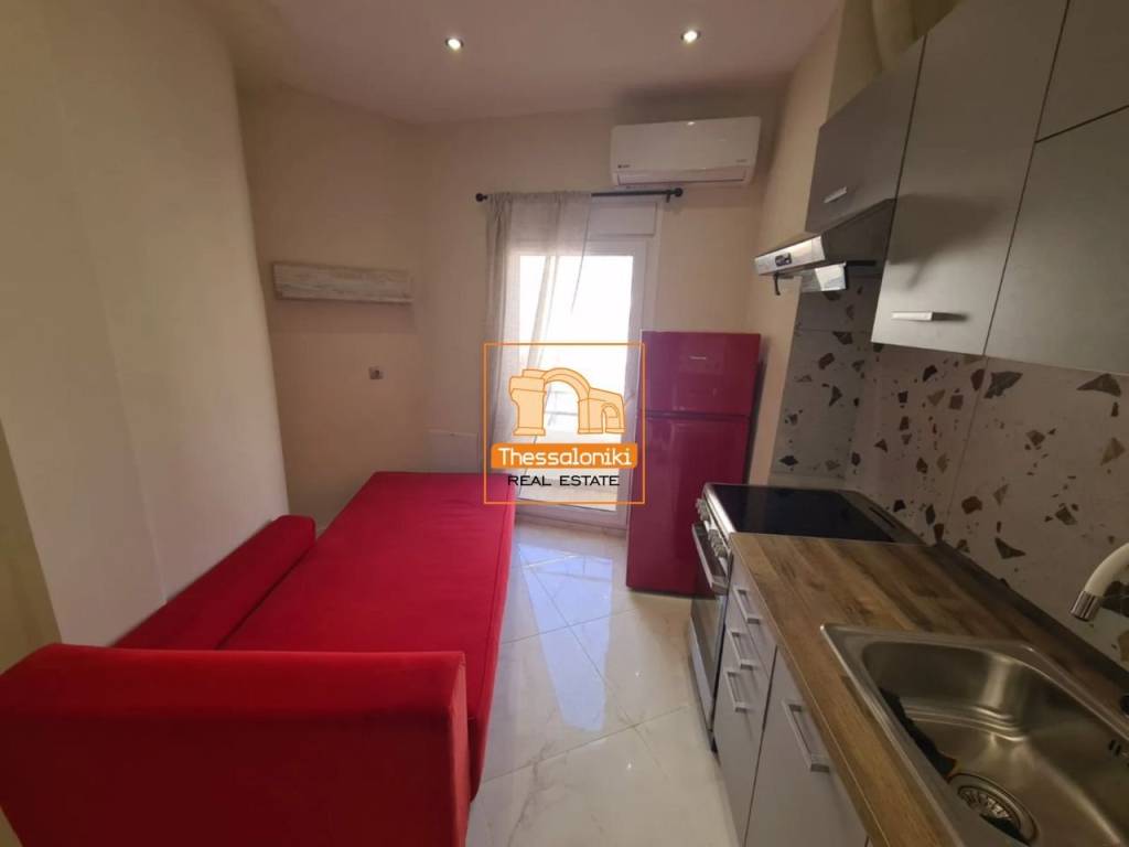 Πλ. Δημοκρατίας, Γκαρσονιέρα, 42 τ.μ.