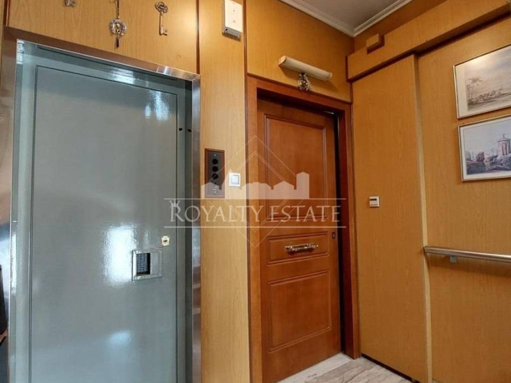 Είσοδος διαμερίσματος