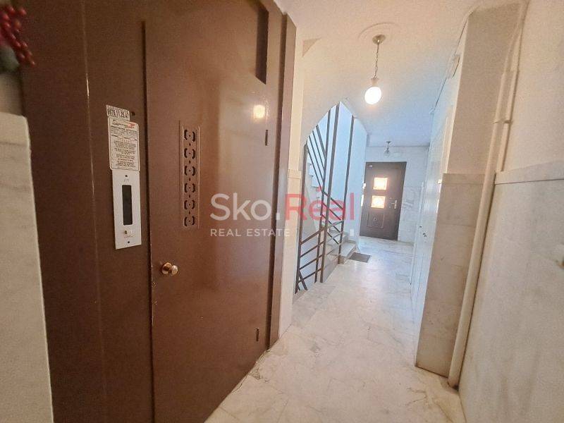 Είσοδος οικοδομής