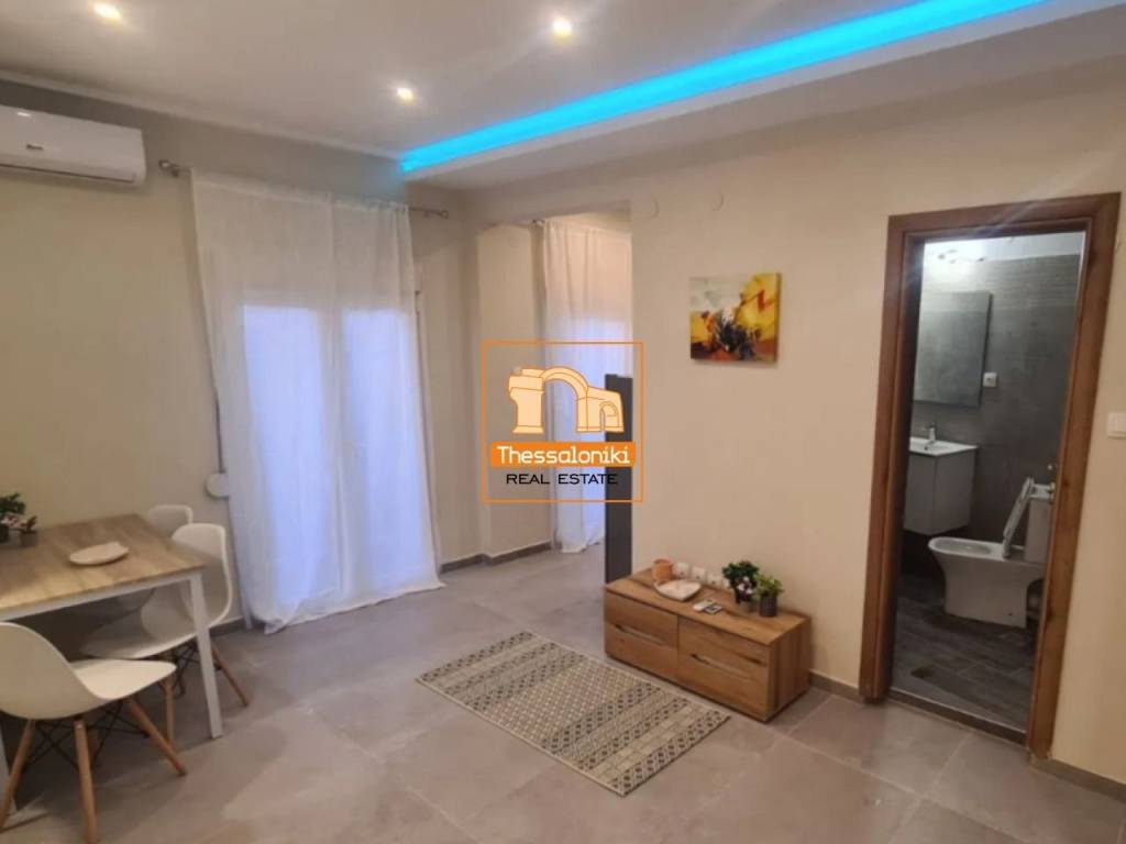 Άγιος Δημήτριος, Γκαρσονιέρα, 53 τ.μ.