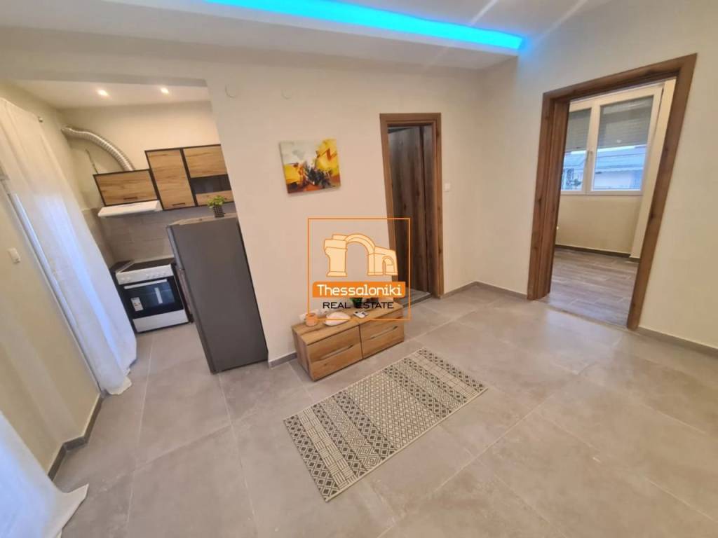 Άγιος Δημήτριος, Γκαρσονιέρα, 53 τ.μ.