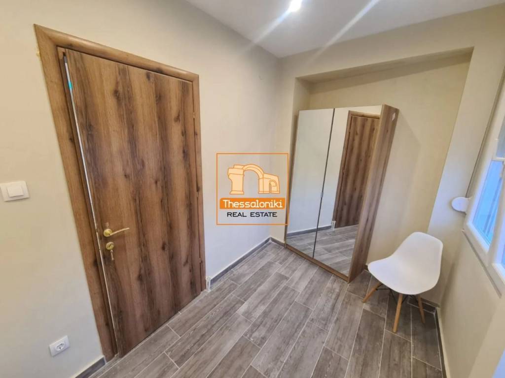 Άγιος Δημήτριος, Γκαρσονιέρα, 53 τ.μ.