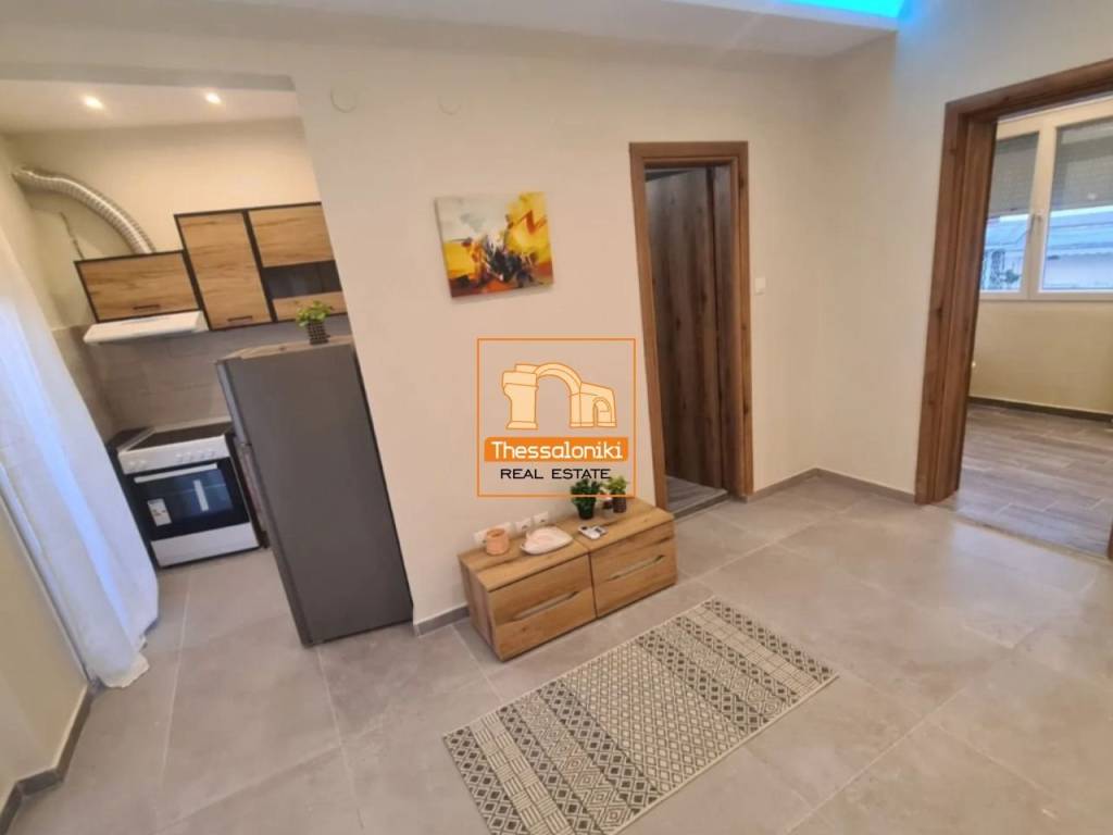 Άγιος Δημήτριος, Γκαρσονιέρα, 53 τ.μ.