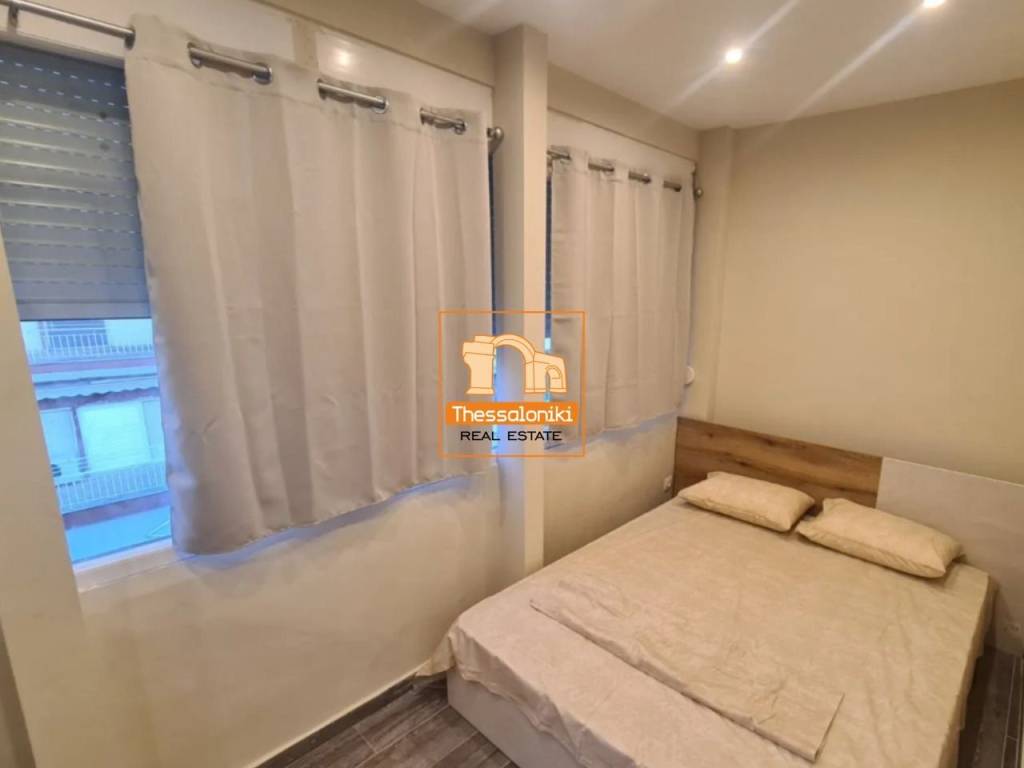 Άγιος Δημήτριος, Γκαρσονιέρα, 53 τ.μ.