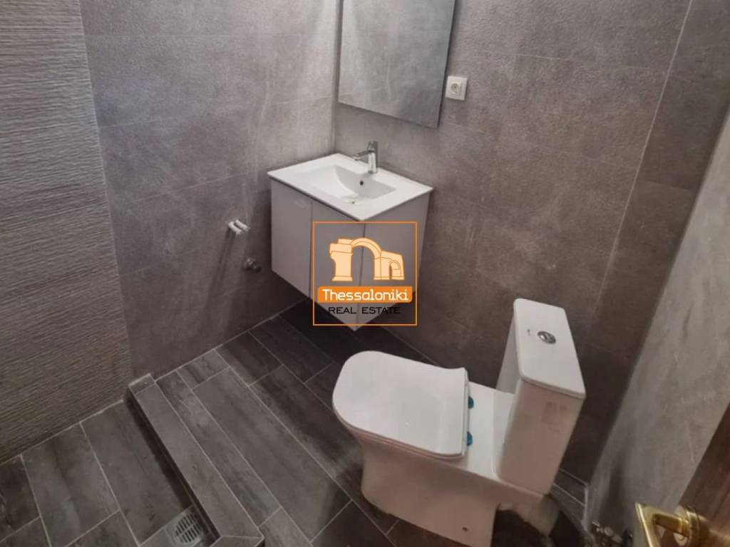 Άγιος Δημήτριος, Γκαρσονιέρα, 53 τ.μ.