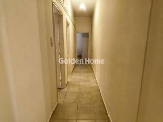 Χολ - Διάδρομος