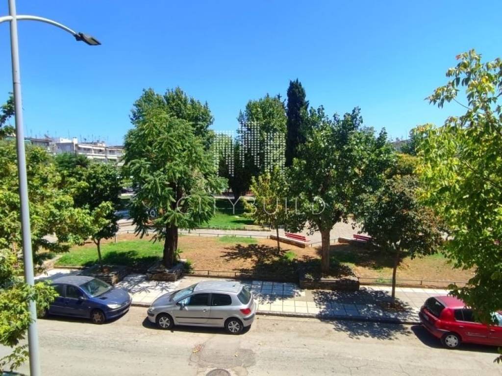 Θέα από μπαλκόνι