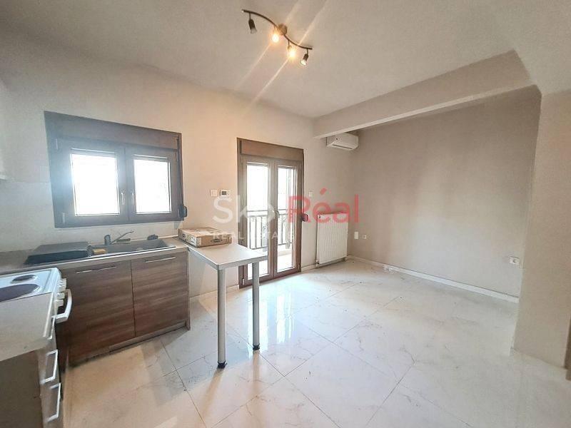 Σαλοκουζίνα