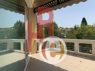 Θέα από μπαλκόνι