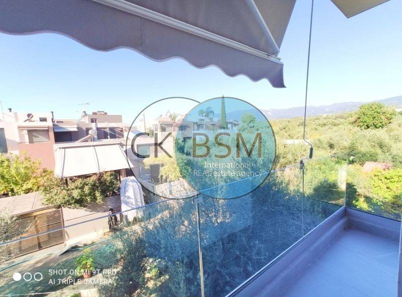 Θέα από μπαλκόνι