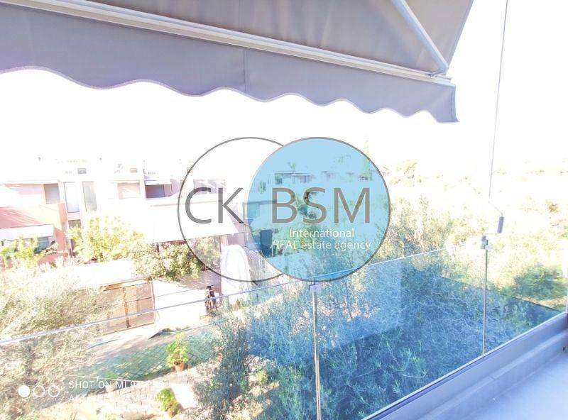 Θέα από μπαλκόνι