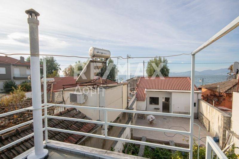 Θέα από μπαλκόνι