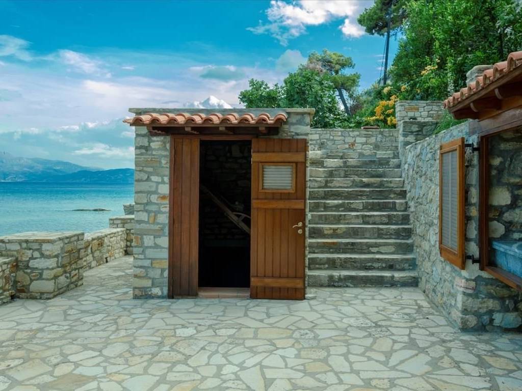 Detached - Grekodom 36709|553434