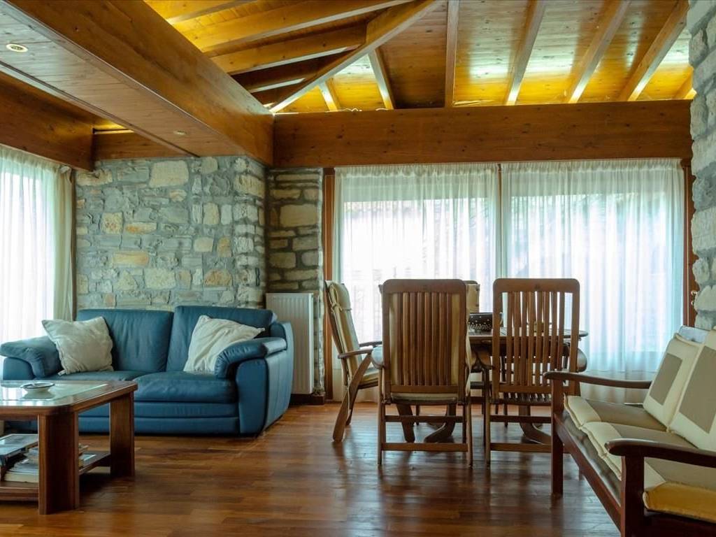 Detached - Grekodom 36709|553443