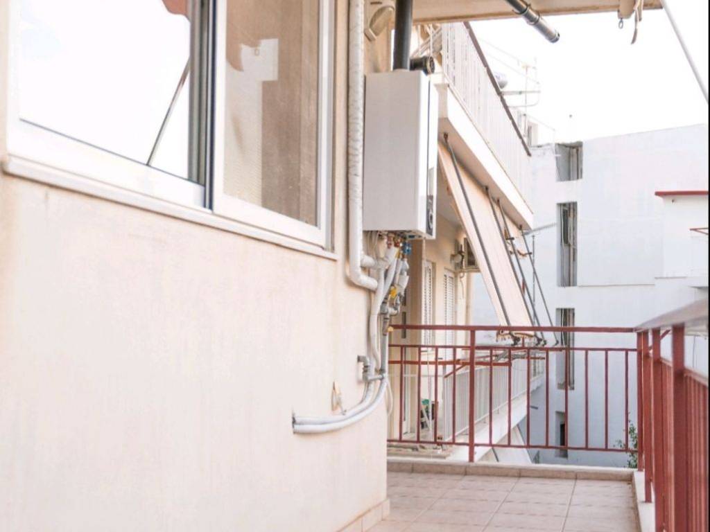 Πίσω μπαλκόνι