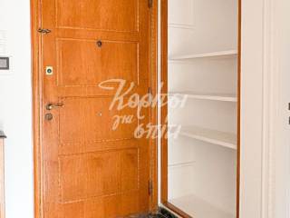 CHoros eisodoy me entoichismeno bibliotheke.