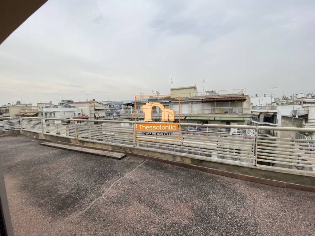 Ντεπώ, Διαμέρισμα, 136 τ.μ.