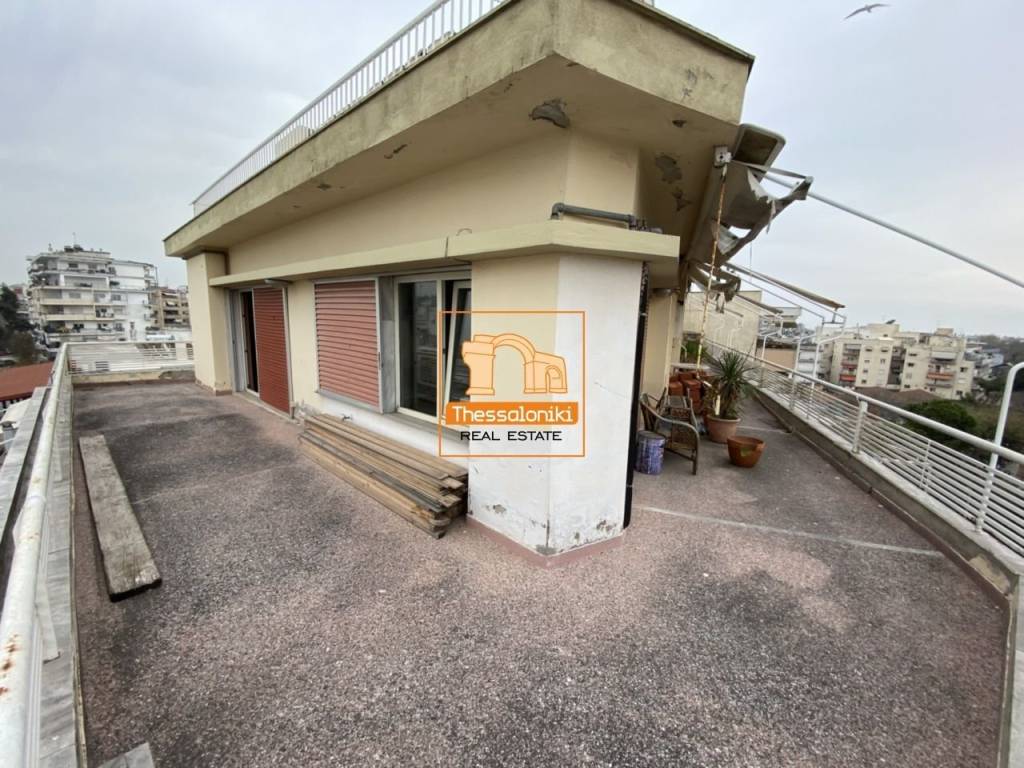 Ντεπώ, Διαμέρισμα, 136 τ.μ.