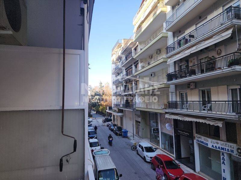 Θέα από μπαλκόνι