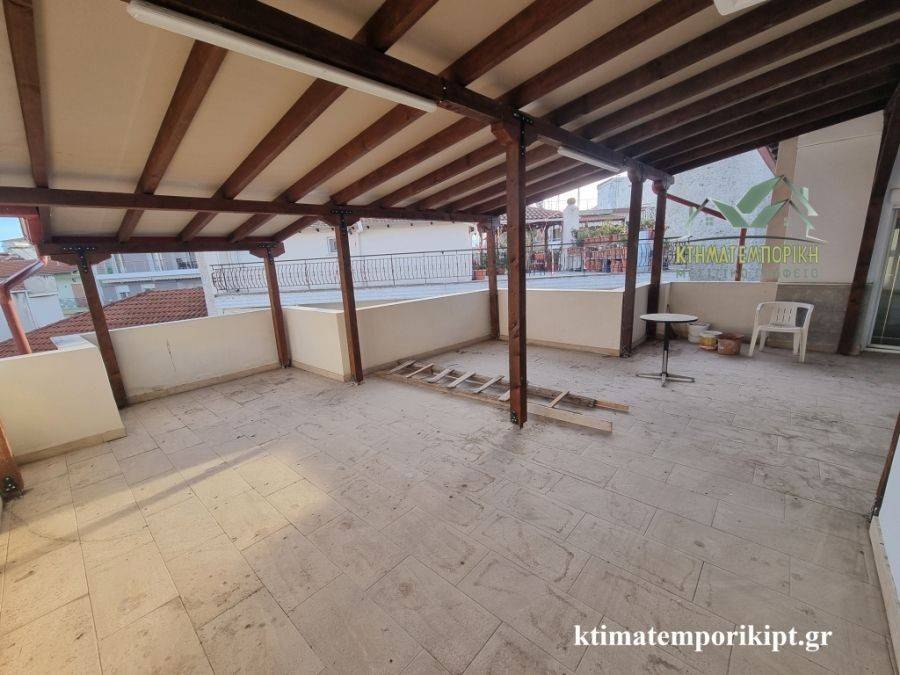 Μπαλκόνι πίσω