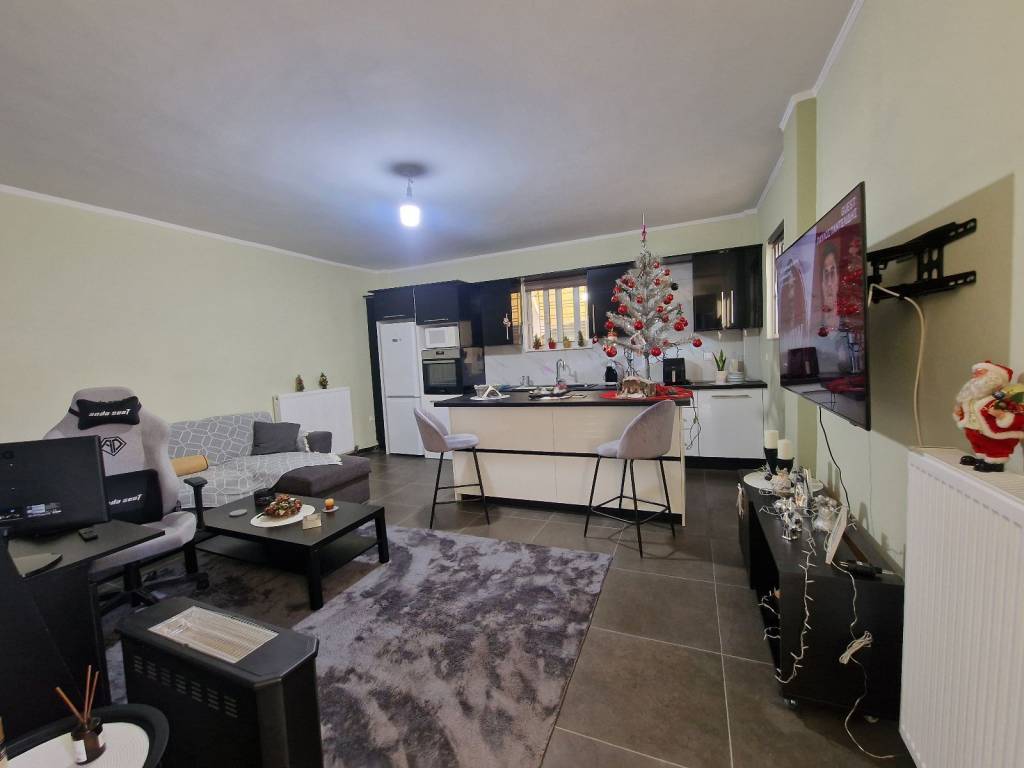 KOYZINA EMIYPOGEIOY DIAMERISMATOS