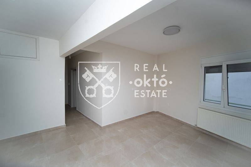 Σαλοκουζίνα