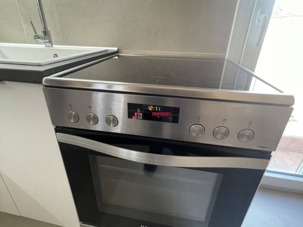 ΗΛΕΚΤΡΙΚΗ ΚΟΥΖΙΝΑ