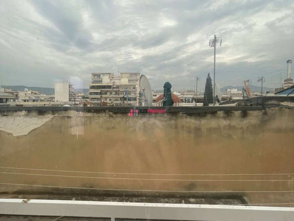 ΜΠΑΛΚΟΝΙ ΠΙΣΩ