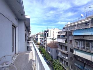 Θέα από μπαλκόνι