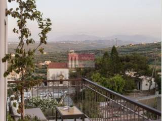 Θέα από μπαλκόνι