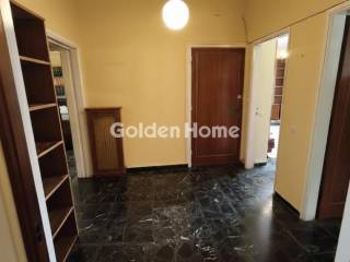 Χολ - Διάδρομος