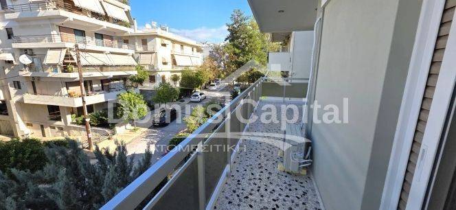 Θέα από μπαλκόνι